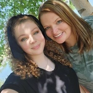 Meet your Posher, Kerri